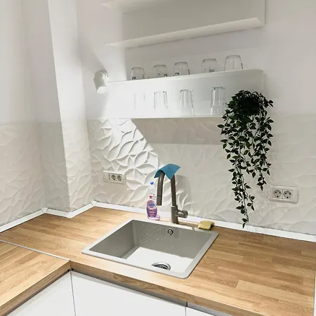 Apartament Bucharest Apartment *