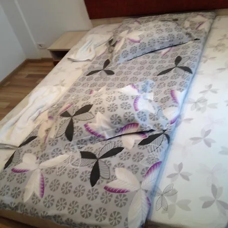 Apartment Interland Accommodation Bucharest